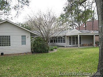 3rd image of 5114 Valerie St