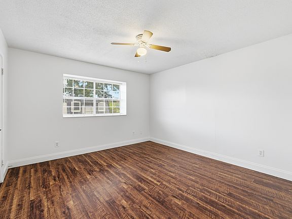 3rd image of 2290 Long Ave #11007876