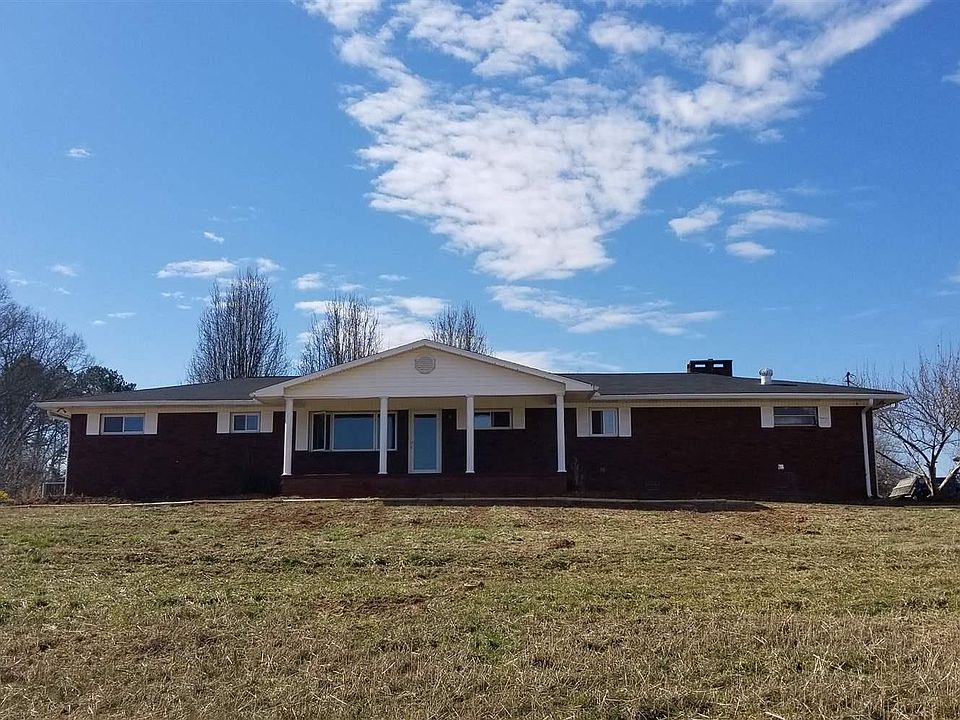 2nd image of 1785 Mount Olive Rd SE
