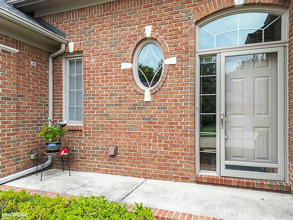 4th image of 57554 Brookfield Way