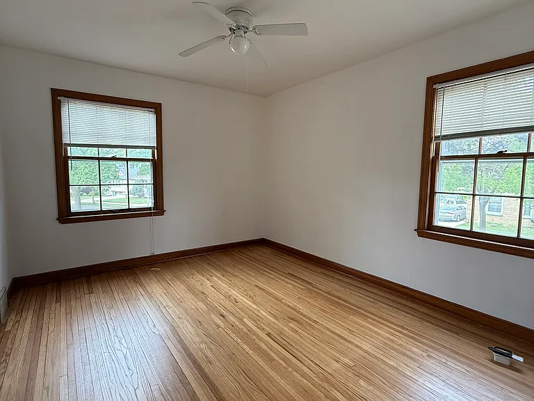 6100 W Lisbon Ave #2 — Photo 8
