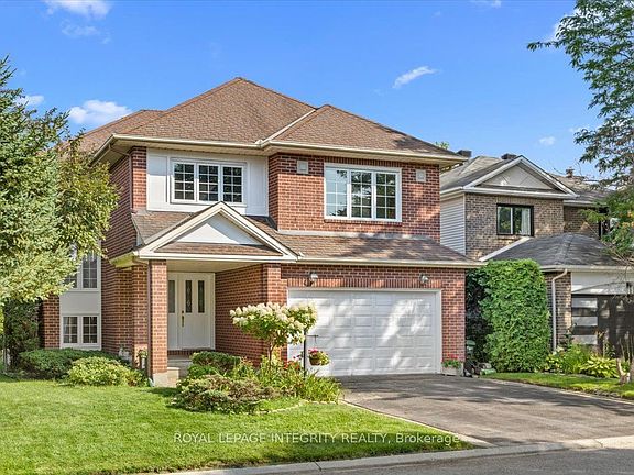 2nd image of 1 Strathbury St