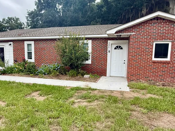 1041 Sea Island Pkwy, Saint Helena Island, SC 29920