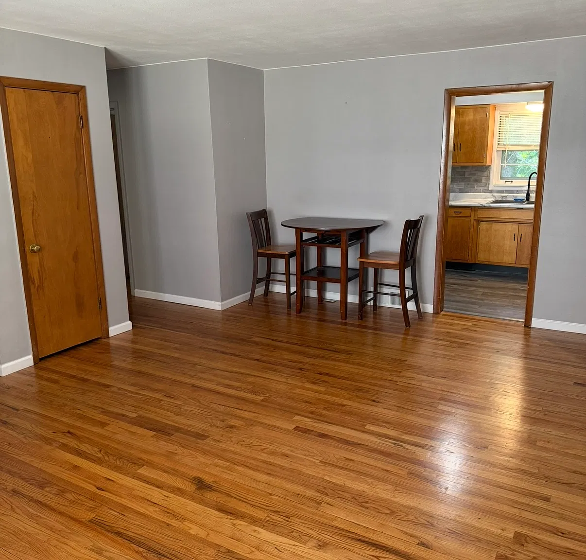 2 bed, $1,375 — Photo 3