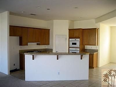 Spacious Kitchen