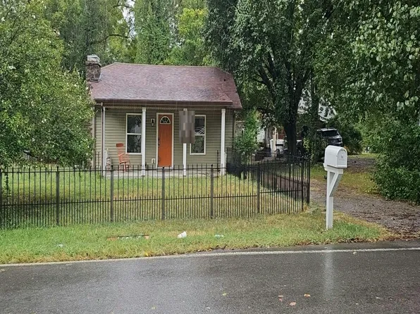 106 Edmondson Ferry Rd, Clarksville, TN 37040