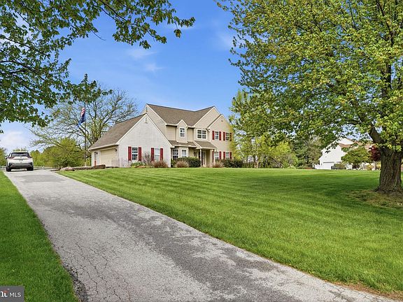 5th image of 4 Greenfield Rd