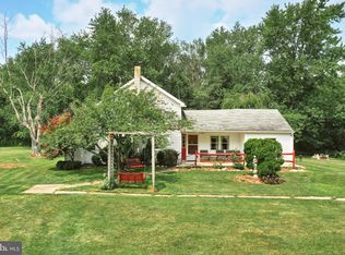 366 Stone Bridge Rd, Gettysburg, PA 17325