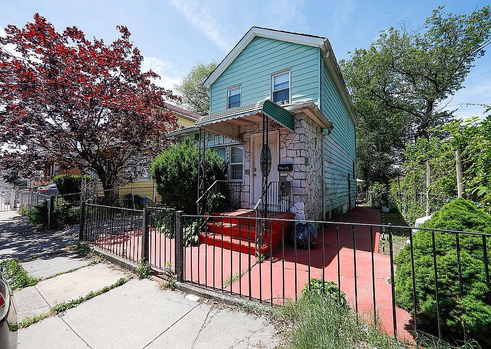 1st image of 10514 170th St