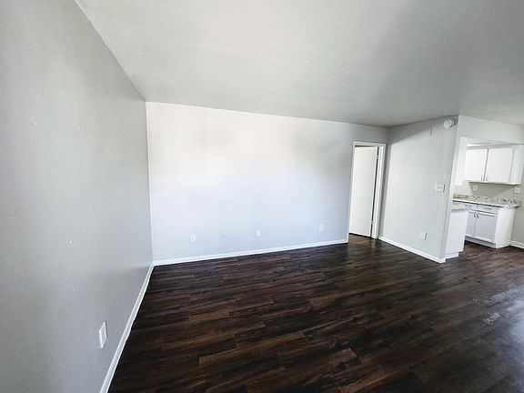 4th image of 2330 W Lone Cactus Dr APT 205