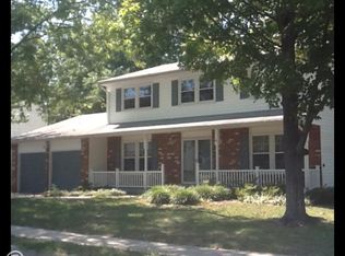 13414 Brookfield Dr, Chantilly, VA 20151