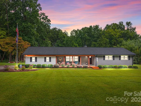 520 Cromer Rd, Salisbury, NC 28146
