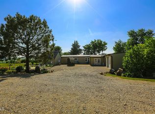 14269 Painted Woods Dr, Williston, ND 58801