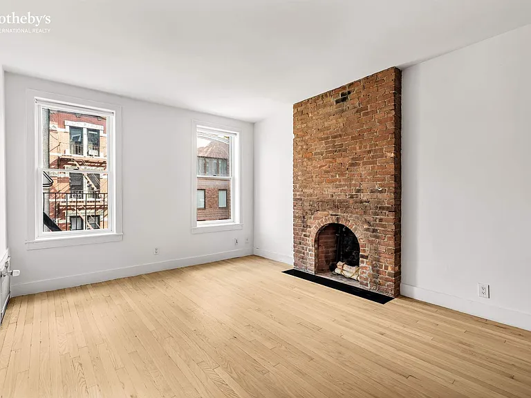 234 W 20th St #4A — Photo 3