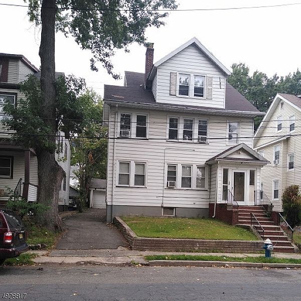 1st image of 25 Boyden Pkwy S