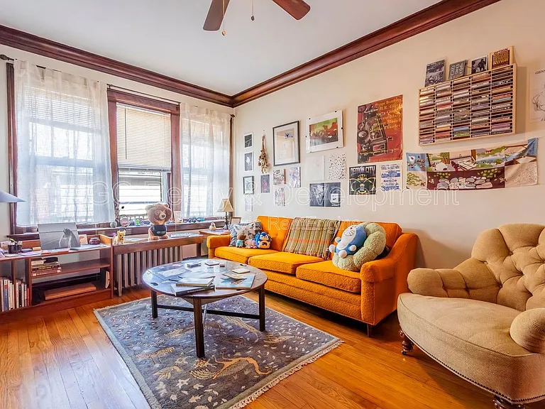 3649 N Kedvale Ave #1B — Photo 2
