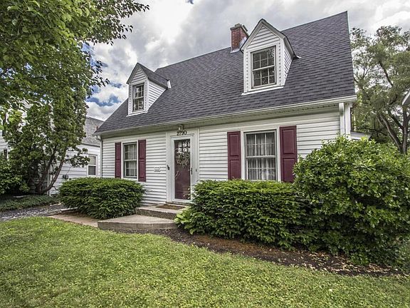 5th image of 2790 Kensington Pl E