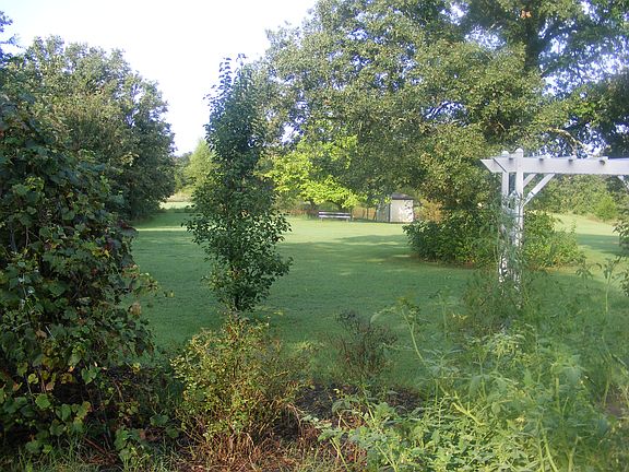 5th image of 38482 Oakdale Ln