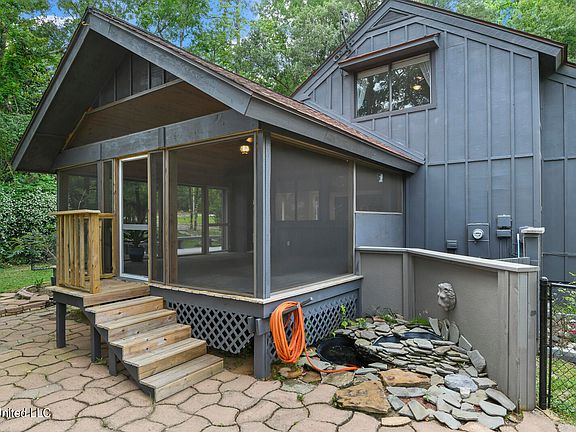 5th image of 7722 Mamalu Pl