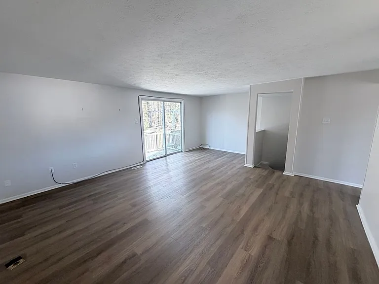 8906 Chesapeake Lighthouse Dr — Photo 6