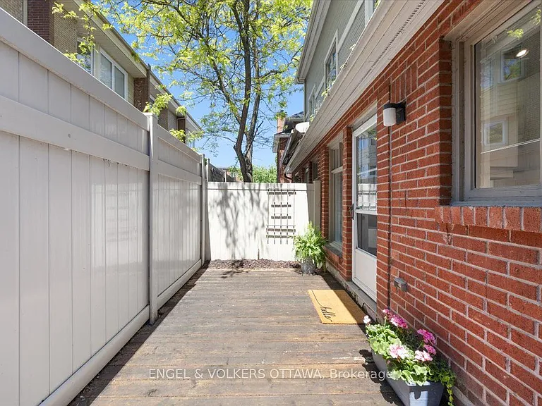 72 Greenfield Ave #4 — Photo 24