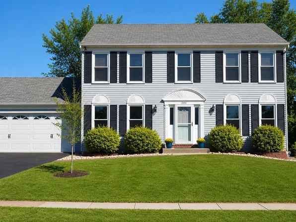 3563 Armfield Farm Dr, Chantilly, VA 20151