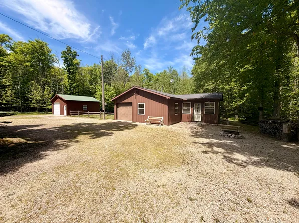 17338 Camp A Rd, Curtis, MI 49820