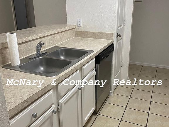 4th image of 4625 Moss Rose Dr