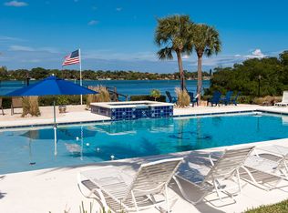 207 Killane Dr, Jupiter, FL 33458