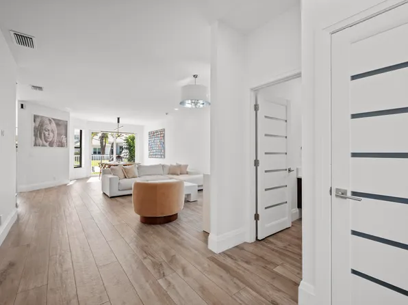 4070 NW 58th Lane, Boca Raton, FL 33496