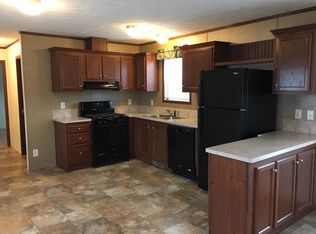 3 Bramblewood Rd, Clark Mills, NY 13321