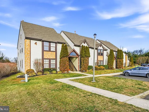 125 Haven Ct, Sewell, NJ 08080