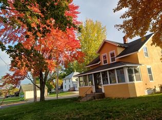 528 Water St, Mauston, WI 53948