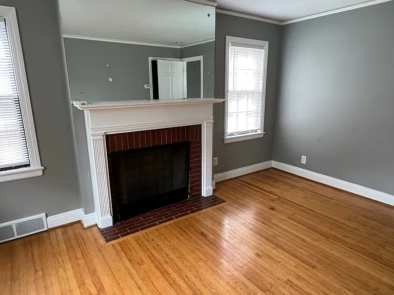 2329 Mount Claire Ave #2 — Photo 2