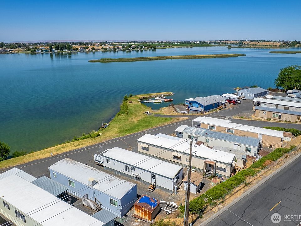 1st image of 1908 Marina Drive #4