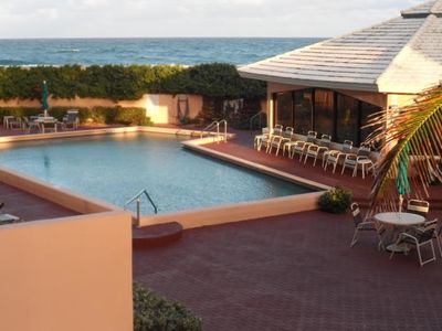 3590 S Ocean Blvd APT 206, South Palm Beach, FL, 33480