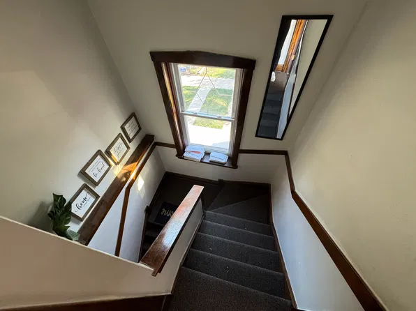 (undisclosed Address), Chicago, IL 60618