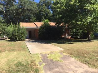 207 Fairview St, Marshall, TX 75672