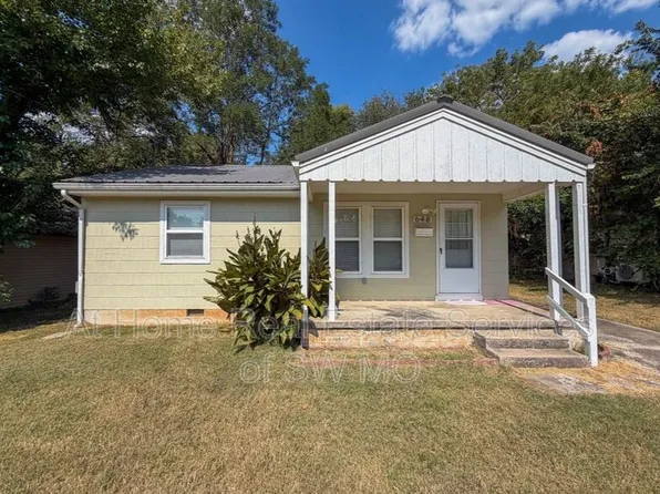 648 S Fairway Ave, Springfield, MO 65802