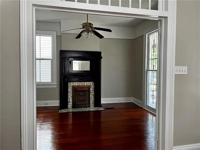4435 Loyola Ave — Photo 5