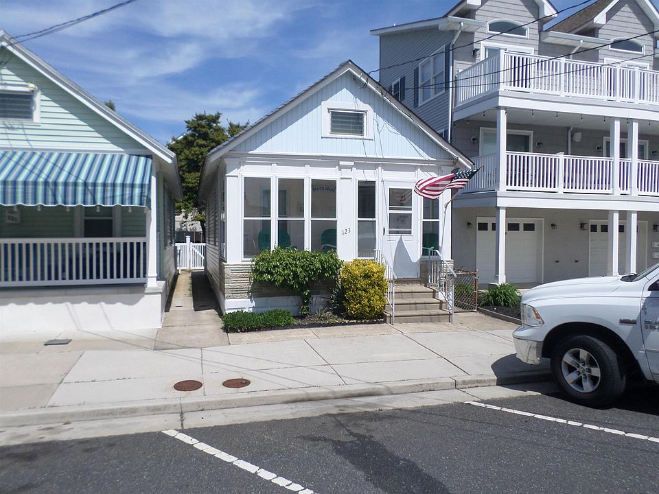 1st image of 123 E Leaming Ave