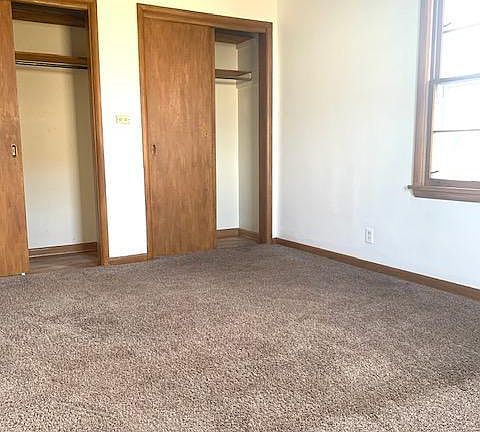 4th image of 5023 S 136th St