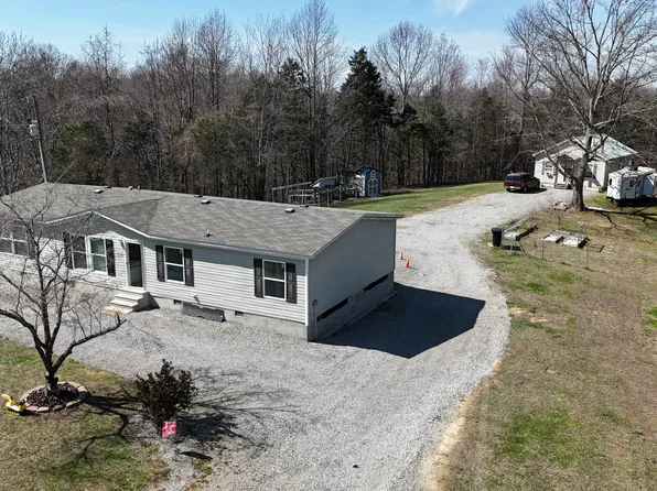 5488 Reese Hurt Rd, Breeding, KY 42715