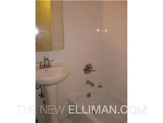 Rented by Douglas Elliman | media 28