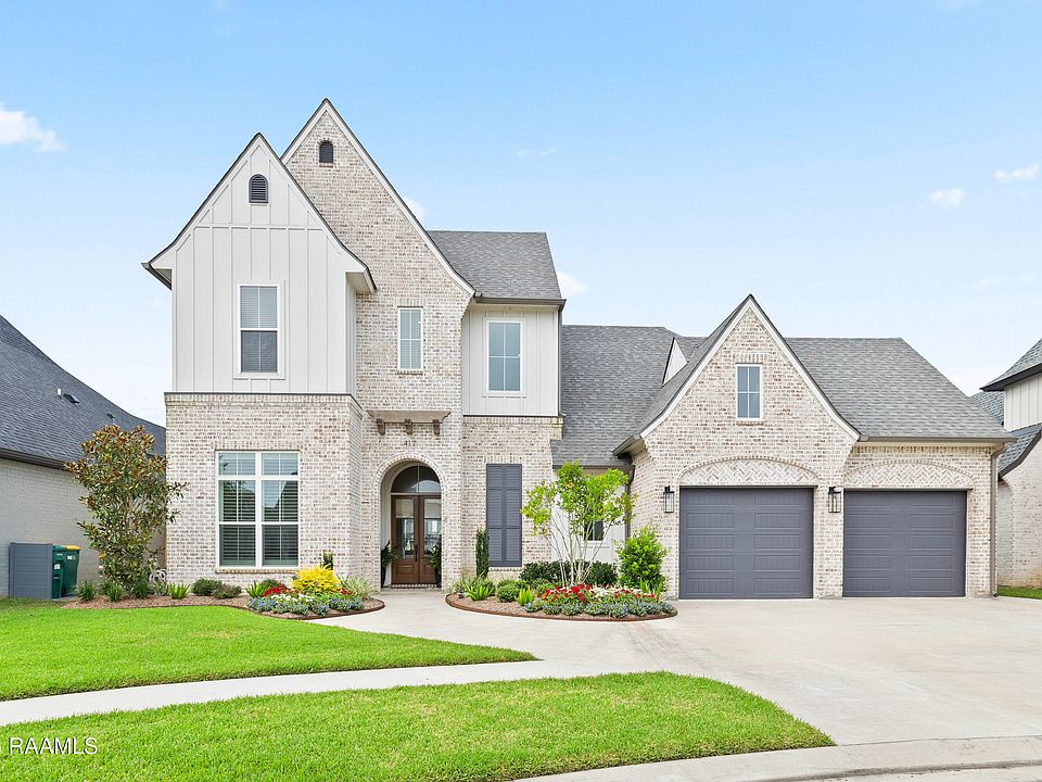 1st image of 417 Abercrombie Way