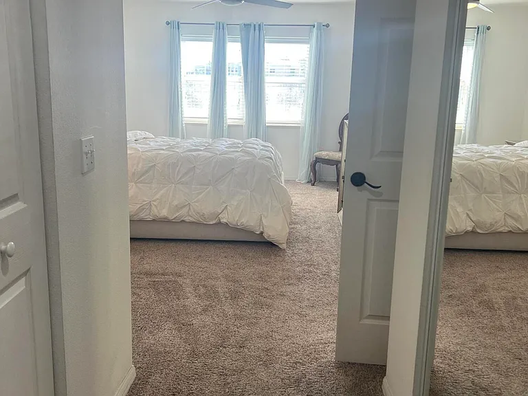 8921 Lake Dr #304 — Photo 29