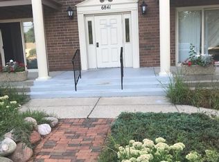 6841 N Green Bay Ave #208, Milwaukee, WI 53209