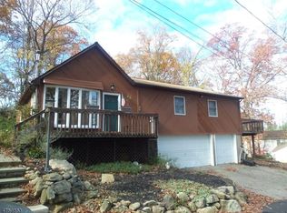 6 Condict Rd, Hopatcong, NJ 07843