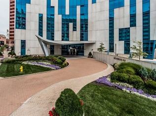 1 Roebling Way UNIT 501, Covington, KY 41011