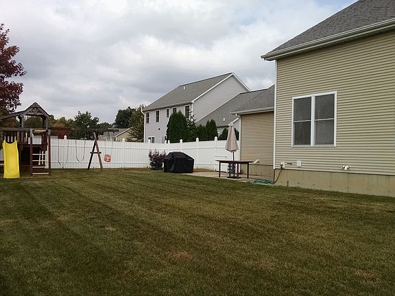 2nd image of 3 Madison Way